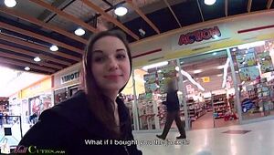 MallCuties - Reality Teenager banged for clothes - Public Reality