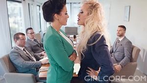 GIRLCORE Brandi Enjoy Clears Boardroom to Penetrate Cougar